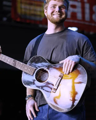 Alex Warren Phoenix