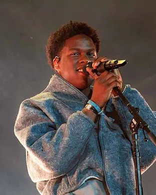 Daniel Caesar Phoenix